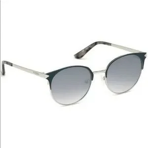 Guess | Accessories | Guess Cat Eye Sunglasses For Women  display picture 3
